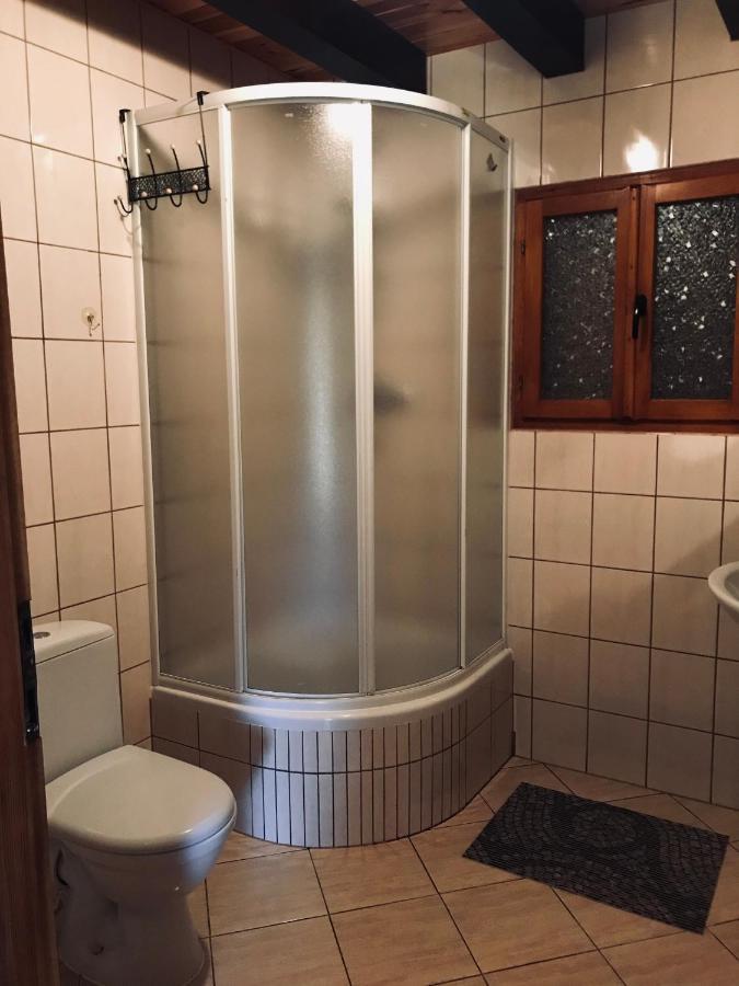 Domek Pod Lasem Lubycza Krolewska Eksteriør billede